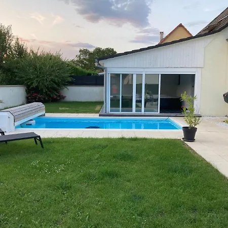 Au Calme Avec Piscine Et Jacuzzi * Riedwihr