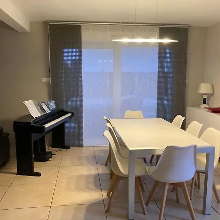 Au Calme Avec Piscine Et Jacuzzi Villa Riedwihr